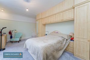 Bedroom- click for photo gallery